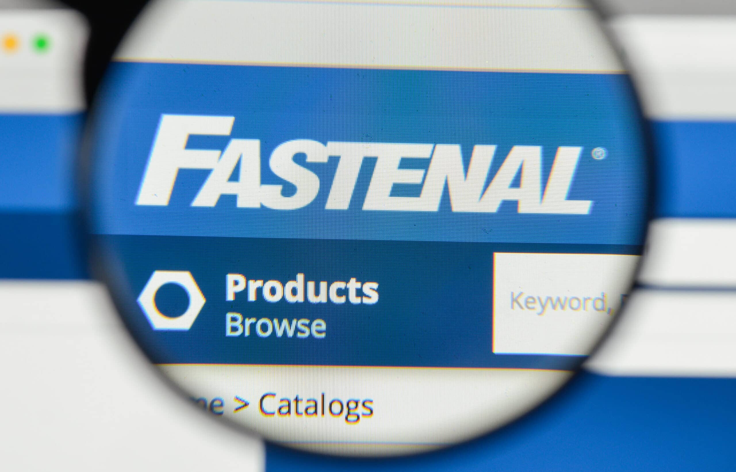 Fastenal 3Q Sales Climb 15.5% as Profit Growth Accelerates, Pricing Eases
