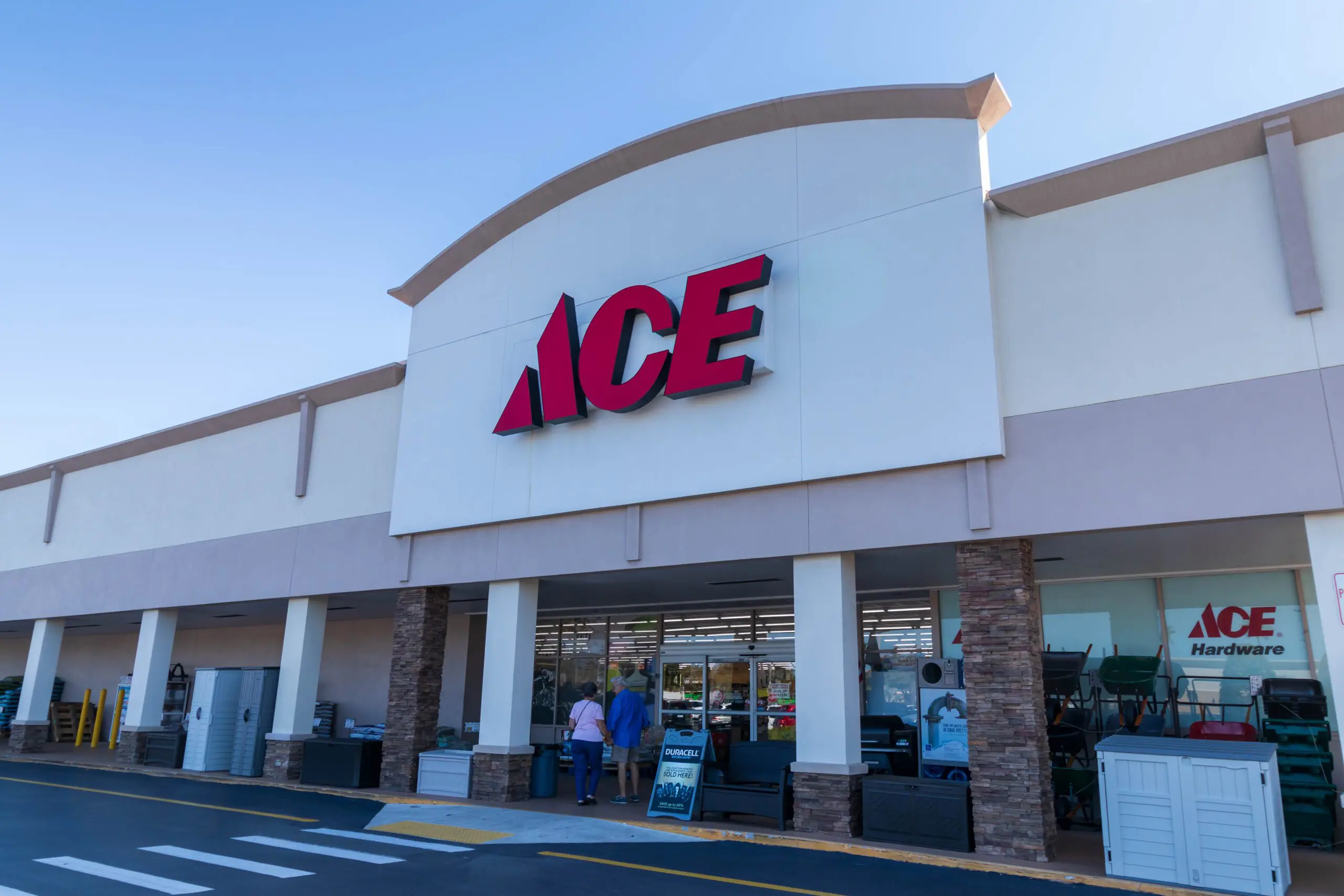 Ace Hardware to Add Massive DC in Kansas City