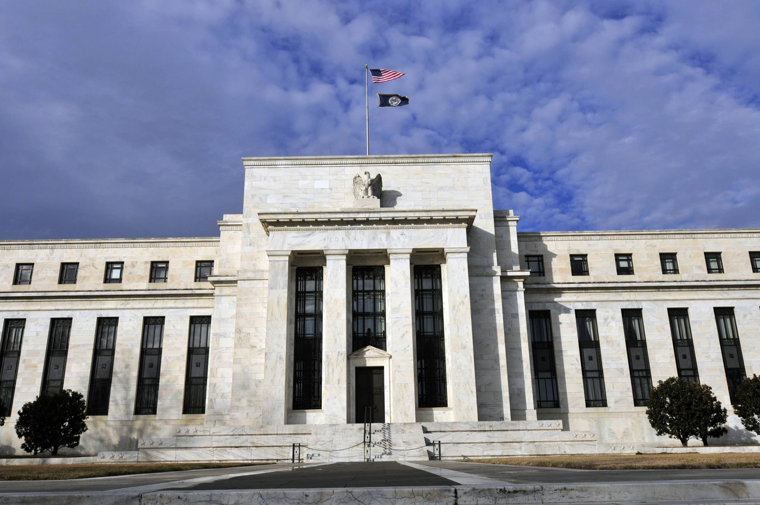 Fed Skips Hike but Says it May Raise Rates Again this Year