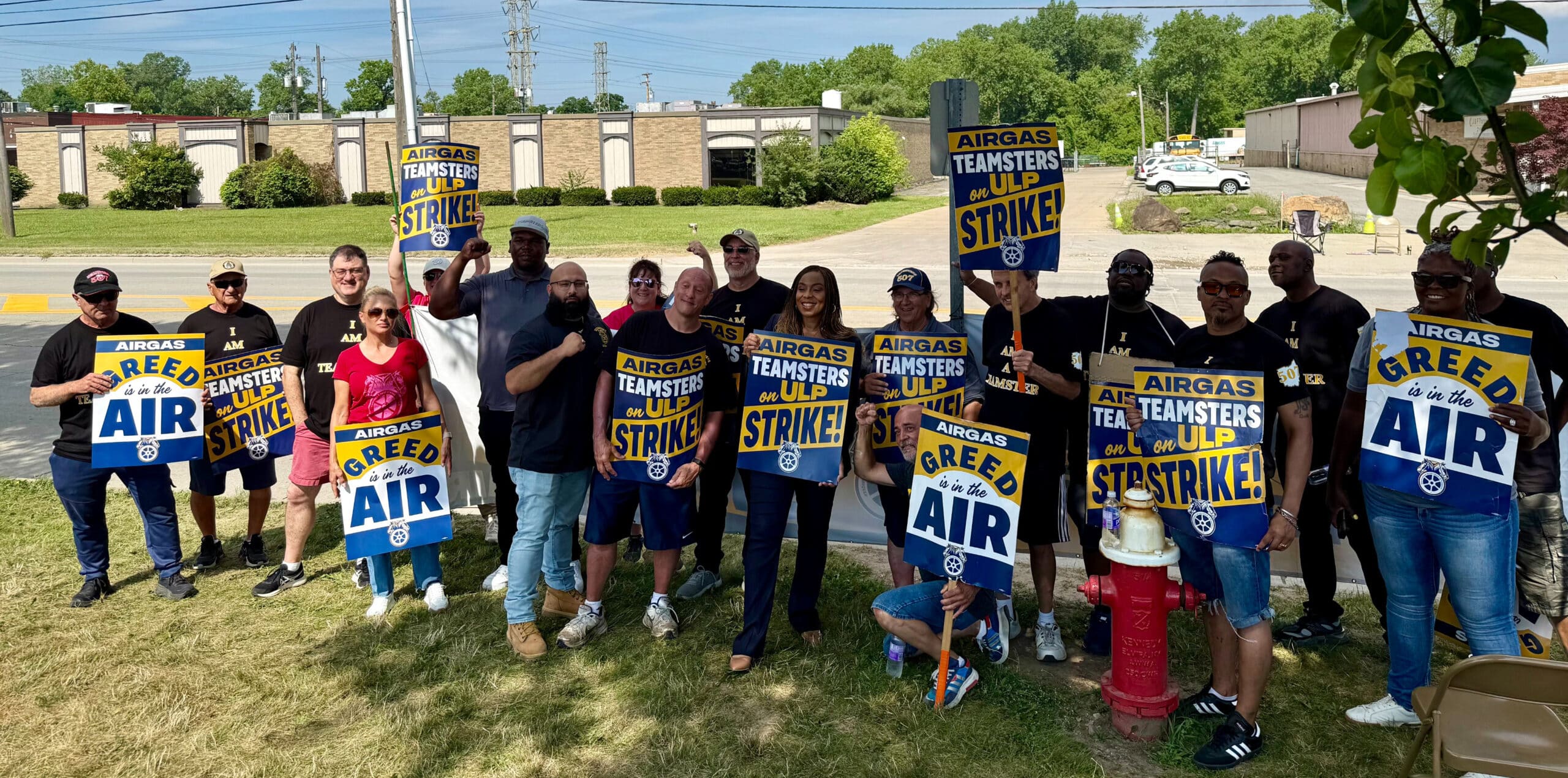 Teamsters Expand Airgas Strike to 11 States; Company Responds
