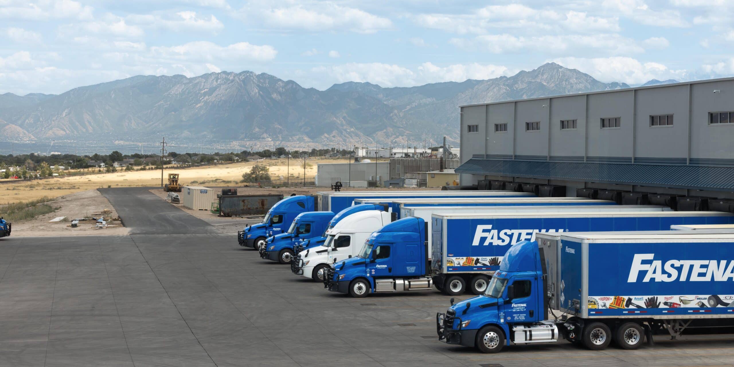 Analysis: Fastenal’s Strong 3Q Gains Meet a Softer Finish